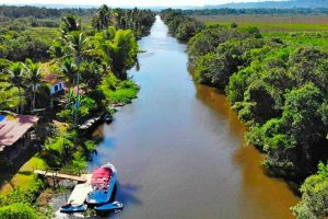 LAGOA AZUL